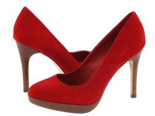 Особенная обувь – красные туфли